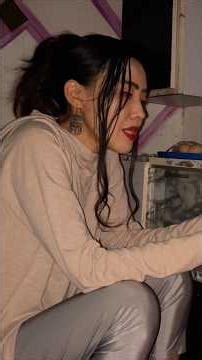 Caring for Day-Old Chicks: Best Bedding & Setup