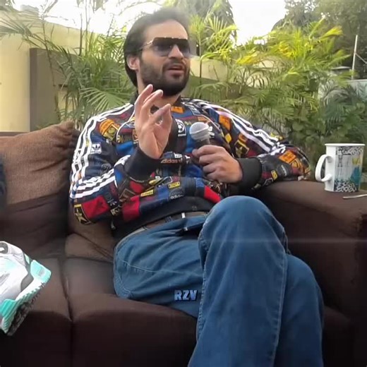 The most intense romantic slow-tease moment in cinema history... 😮‍💨🔥 From a perfectly covered innocent look to a breathtakingly slow reveal that stops time! ⏳✨ This official movie clip stays within guidelines while delivering 100% pure aesthetic heat. If this scene gave you goosebumps, you’re not alone—it’s officially addictive. 👇 ENGAGE WITH THE VIBE: ❤️ Double tap if you’ve watched this on repeat! 💬 Comment 'PART 2' if you want the next scene! 🚀 Share this with someone who needs to see 