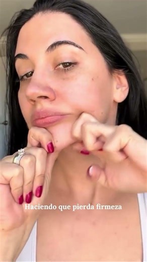 Facial yoga to lift cheekbones and define jawline 🔥 #facialfitness #facialrejuvenation