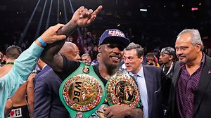 Boxer Jermall Charlo, on the Benavidez-Plant fight