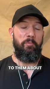 Whether you’re a college athlete, a high-performing professional, or just someone chasing big goals, performance always comes with a price. Rob Wilson explains why the more goals you stack (“and, and, and…”), the more expensive it gets — and why you need a cost mitigation strategy to avoid burnout and stay durable. ✨ What You’ll Learn: 💤 Why sleep is the foundation of performance ⚙️ How to identify the real problem before solving it 💪 The hidden costs of pushing your limits 🧠 What a “cost mit