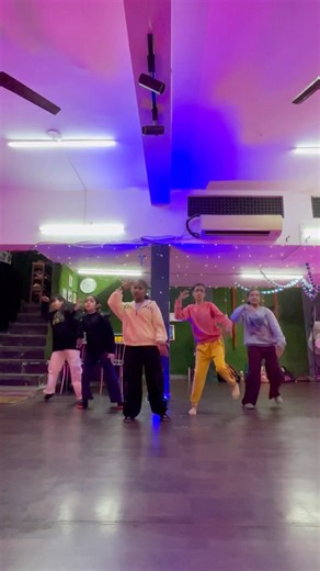 FIRST CLASS || #song #bollywood #music #dance #trending #youtubeshorts #kids #kidsdance #firstclass