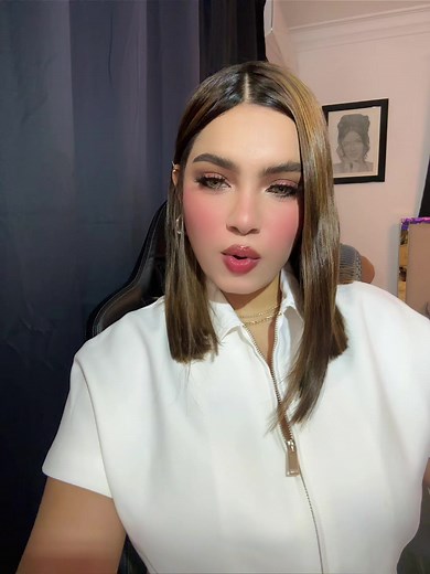 Pasión y Deseo: La Nueva Canción de Ross María