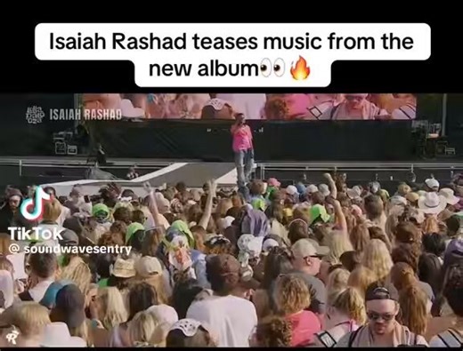 Isaiah Rashad teased new music off his new album at LOLLA 2025 called Man on a Mission. TT: soundwavesentry