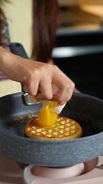 3 way to cook frozen waffles, what is is best? I have to try Criss Angel way! #waffle #crissangel