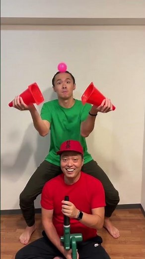 Color corn ball catch challenge😂😂😂