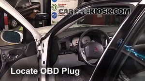 Comprobar la Luz del Motor: 2005 Saturn L300 3.0L V6