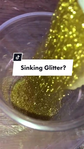 Preventing Glitter Sinking in Resin: Tips and Tricks