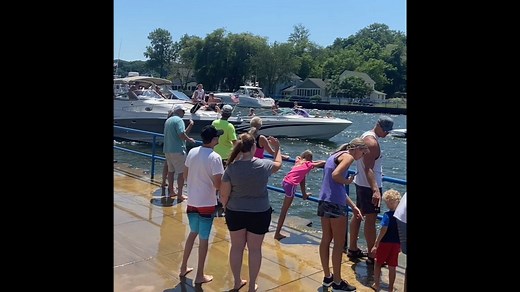 110K views · 4.1K reactions | Over 100 boats filled the Holland Channel on Saturday afternoon for the 'Trump2020 MAGA Holland Boat Parade.' Video via David Keen | FOX 17 | Facebook