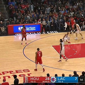 1.7M views · 17K reactions | These ankle breakers were filthy  (via sky.williams10, _tparker06, a.pthekidpreneur/Instagram, GillianJordan/Twitter) | SportsCenter | Facebook