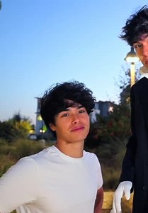 Stokes Twins S01:E01 - 1,000 Pranks in 24 Hours