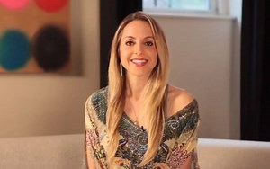 This meditation can calm you down, reduce stress and bring you back to center. Keep it in your "backpack" and use it any time, anywhere. For Gabby's free video on clearing blocks click here: www.gabbyb.tv/wanderlust-talk | Gabby Bernstein