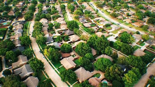 Prop 4 secures $1 billion per year for clean, reliable water, without raising taxes. From small towns to big cities, Texans deserve safe, modern water infrastructure. Too many systems are leaking, aging, or unable to meet growing demand. Prop 4 makes a smart, long-term investment, dedicating existing sales tax dollars (no new taxes!) to water infrastructure projects across the state. That means replacing failing pipes, expanding supply, and reducing boil-water notices. 💧 It’s a statewide soluti