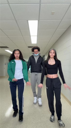 onb onbb 🤞🏽@Nayprivvlifee @nono #fyp #dance #viral #dancetok | dance