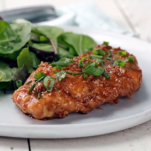 354K views · 4.6K reactions | Twice-fried chicken dipped in a soy, honey and garlic sauce gives this chicken a sweet and satisfying extra crunch. | Tastemade | Facebook