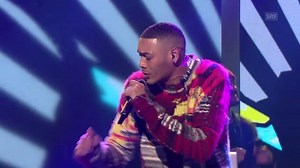 Hoarau singt mit Lo & Leduc «079»