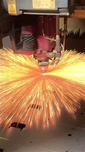 Top Class Laser Cutting Machine