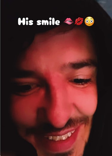 Mully's Charming Smile in the Meme World