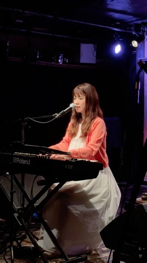 リハ映像をお届け👀「ミニライブ＆ハイタッチ会 〜素敵なことがあなたを待っている〜」にご来場いただいたみなさん、ありがとうございました✨明日6/19(金)19:00~はYouTube生配信！お楽しみに🌟