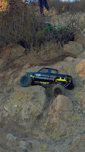 Scx10 Pro Trailing #rc #rccar #offroading #trending #shortvideo #shorts #shortsviral #sendit #toys