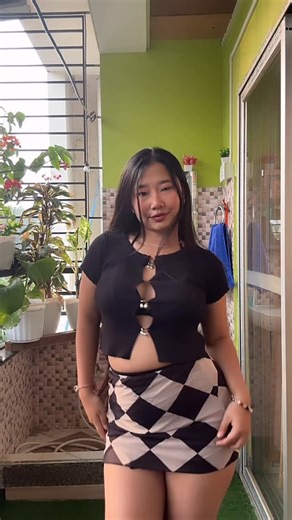 Ananya on Instagram: "🐻‍❄️✔️ . . . #réel #reelitfeelit #viral #viralvídeo #trendingnow #trend #trendy #reelkarofeelkaro #explore #explorer #explorepage✨ #dance #dancechallenge #foryou #fyp"