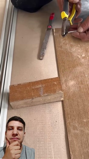 A decayed rivet made from a regular rivet. Look how interesting this technique is.