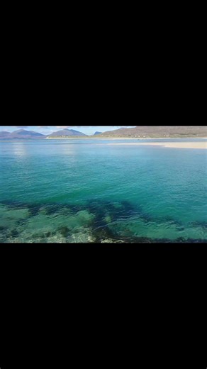 Spectacular Seilebost beach, Isle of Harris. One of my most favourite places on earth 🥰🌊💙🏴󠁧󠁢󠁳󠁣󠁴󠁿 #vitaminsea #outerhebrides #scottishbeaches #LoveScotland | Tamzin Macdonald Jewellery