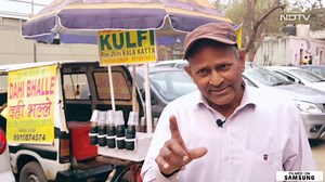Charan Singh Kulfi In Delhi's South Extension 2