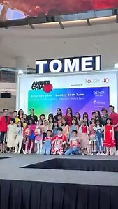 我们家的小名模。太可爱了！🤩 Amber Chia Academy little supermodels are rocking the runway of Amber Chia Academy 2022 Graduation show Part 2! Presented by Toush by Pensonic & Happy 40th anniversary to Pensonic! 🎉 | Amber Chia