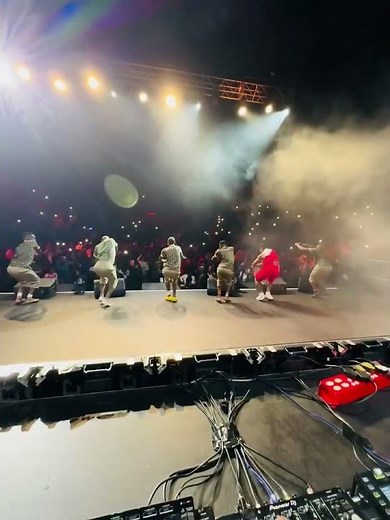 Mzukulu Performance Carnival City #dancer #music #mensfashion #duet #africa