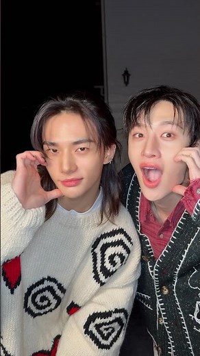 ☃️💦 #StrayKids #스트레이키즈 #방찬 #BangChan #현진 #Hyunjin #合 #HOP #WalkinOnWater #StrayKidsComeback