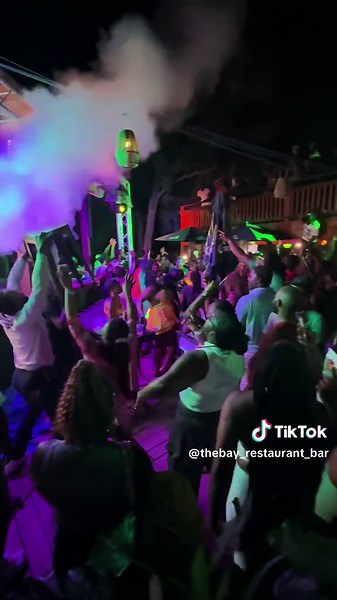 WELCOME THE BAY LATE ⏰ NIGHT 🎈 COME EXPERIENCE 🗣️GREAT FOOD 🍽️ DRINKS 🍹 & Our Late Night ENTERTAINMENT MAGA $1 💵 WEDNESDAYS. #junkanoo #nassau #bahamiantiktok🇧🇸 #viral #242