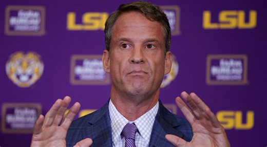 Lane Kiffin Issues a Clear Warning to Auburn Football