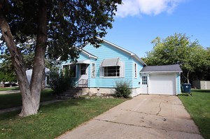 337 Maple Ave, Fond du Lac, WI 54935 - MLS 50280452 - Coldwell Banker