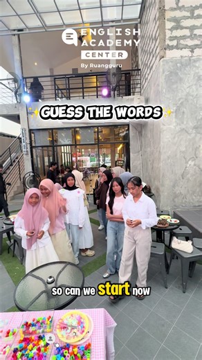 Bergabunglah dengan English Club di English Academy
