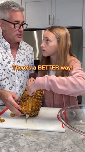 5.1K views · 29 reactions | Ultimate Pineapple Hack!  This video was produced by Network Media and Steve J | The Simple Dish | Facebook