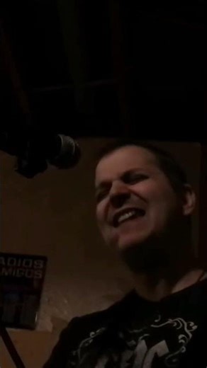 On A Plain - Nirvana - Clip - Cover(use ear buds)