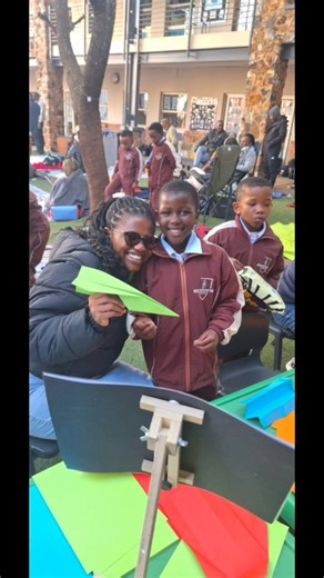 What a wonderful morning we had at Prep School for the Foundation Phase on Parent Appreciation Day! 😊❤ It was amazing to see so many smiling faces and enthusiastic parents joining in on the fun activities and picnic 🎉🍽 Thank you to everyone who made it special, and to our incredible teachers and staff for organizing it all 🙏💕 #SouthdownsCollege #EnlightenedMinds #ParentAppreciationDay #FoundationPhase #PrepSchool #Grateful | Southdowns College