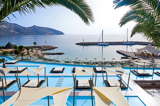 Crete's hidden gem: Family bliss and effortless luxury on the shores of Mirabello Bay