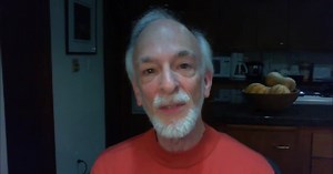 Saper Galleries displays for-sale inventory online with live chat feature