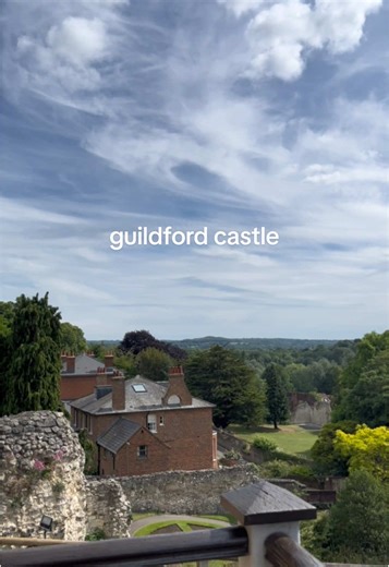 Exploring Guildford Castle: A Must-Visit in England