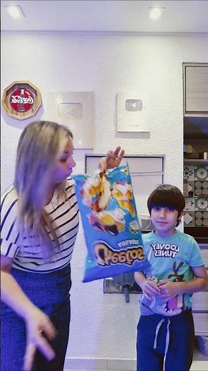 💙 quando pegam meu salguadin escondido #funny #humor #theozinhoefamilia