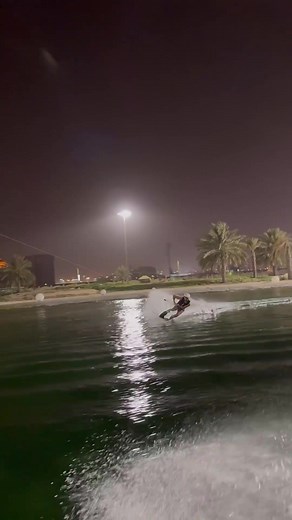 Sailing through #CablePark with every twist! 🏄‍♂️💨 | The Safewake