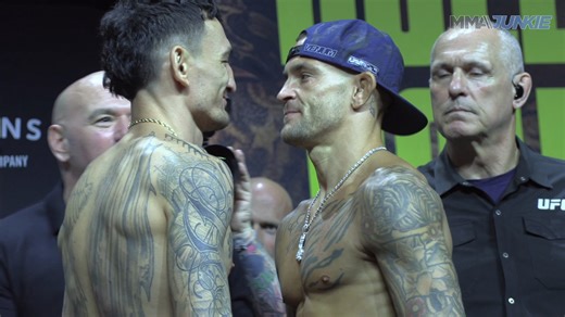 Dustin Poirier has his final pre-fight faceoff with Max "Blessed" Holloway – the last of his MMA career – on the eve of his #UFC318 retirement fight. | MMA Junkie