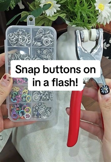 It installs buttons super conveniently,quick and great!#instantbutton #button #diy #snapbutton #tiktokshopblackfriday