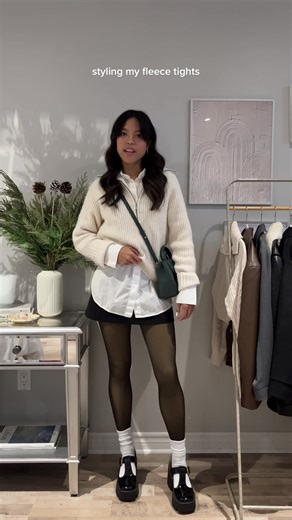 2/7 days of cozy outfits. Fleece tights are in my Amazon st0refront! #howtolayerforwinter #howtostyle #winterfashion #fleecetights #easyoutfits