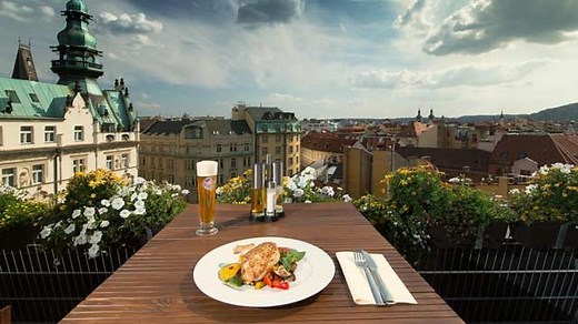 Sluneční Terasa T-Anker - Rooftop bar Prague