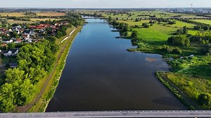 Aerial Drone View Magdeburg Water Bridge : vidéo de stock (100 % libre de droit) 3745525711 | Shutterstock