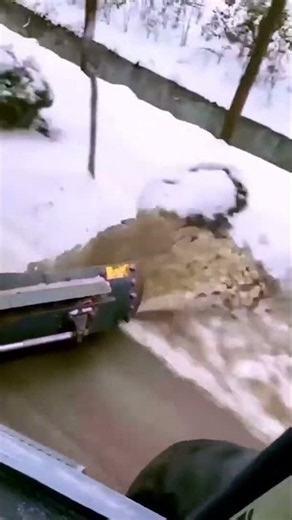 Efficient Snow Clearing Process With Modern Machinery #snowremoval