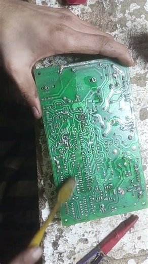 Pakistani UPS circuit board repairing in home #pakistani UPS
